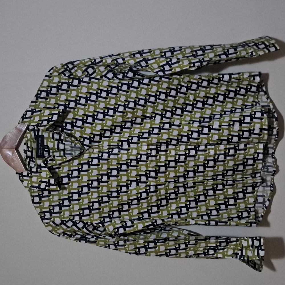 🗽Jones New York Collection Size M  lime green & navy blue ⛓️ chain link design